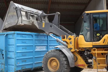 Rieger Container beladen